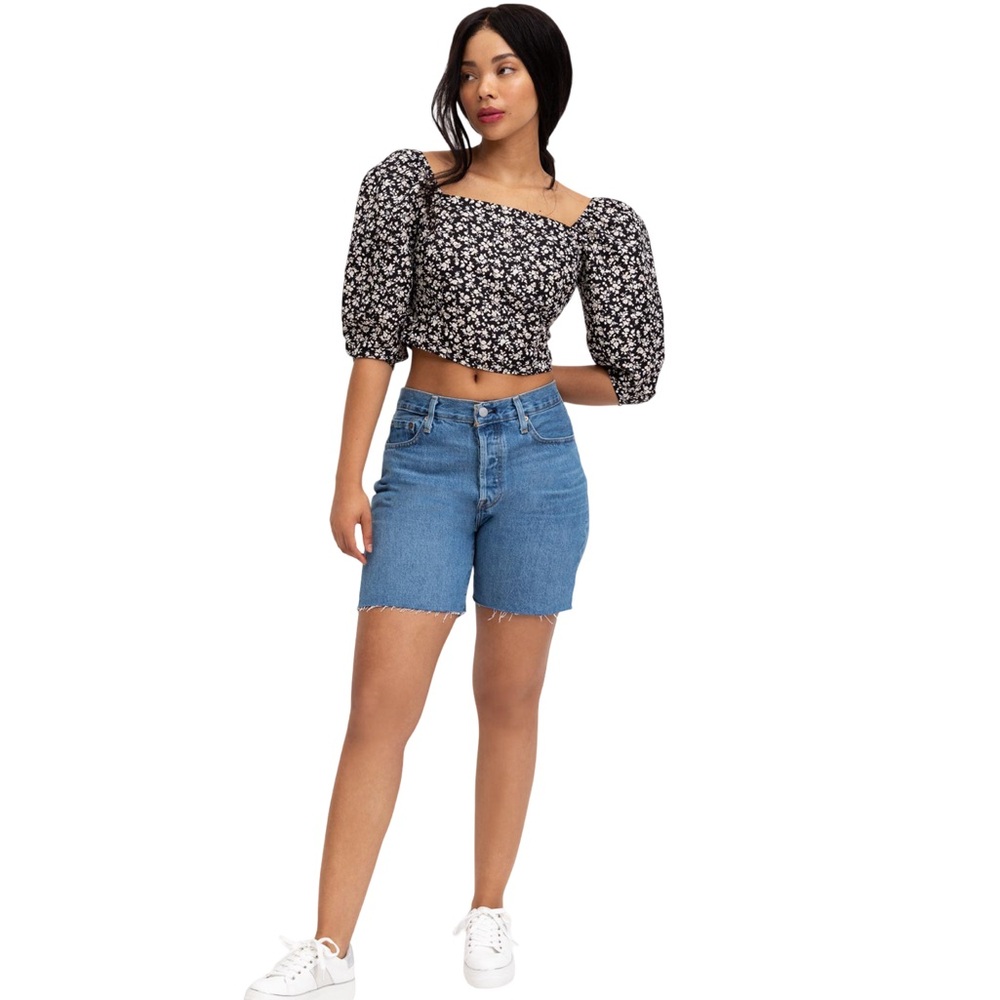 Levi’s Black Floral Puff Sleeve Square Neck Crop Top | Cottagecore | NWT XL - Picture 6 of 12